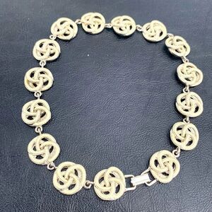 Vintage Eternity Love Knot Choker Necklace – Silver Tone & Enamel
